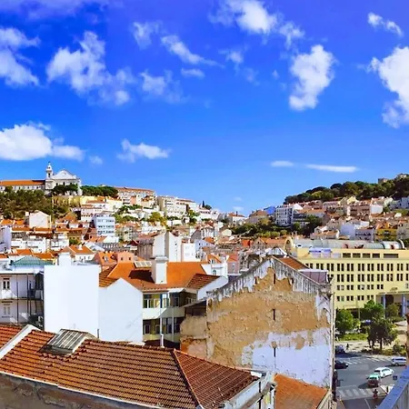 Amazing Downtown With Small Balcony With View Over The Castle