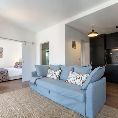 Apartmán Amazing Downtown With Small Balcony With View Over The Castle